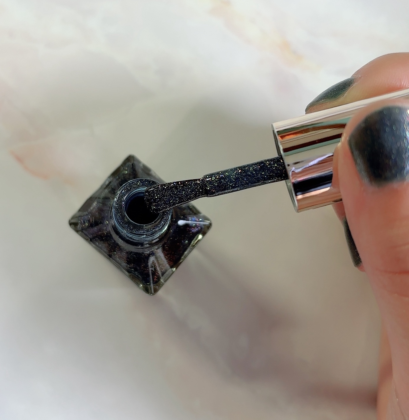 カラフルネイルズ N106 アスタロイド/キャンメイク/マニキュアを使ったクチコミ（2枚目）