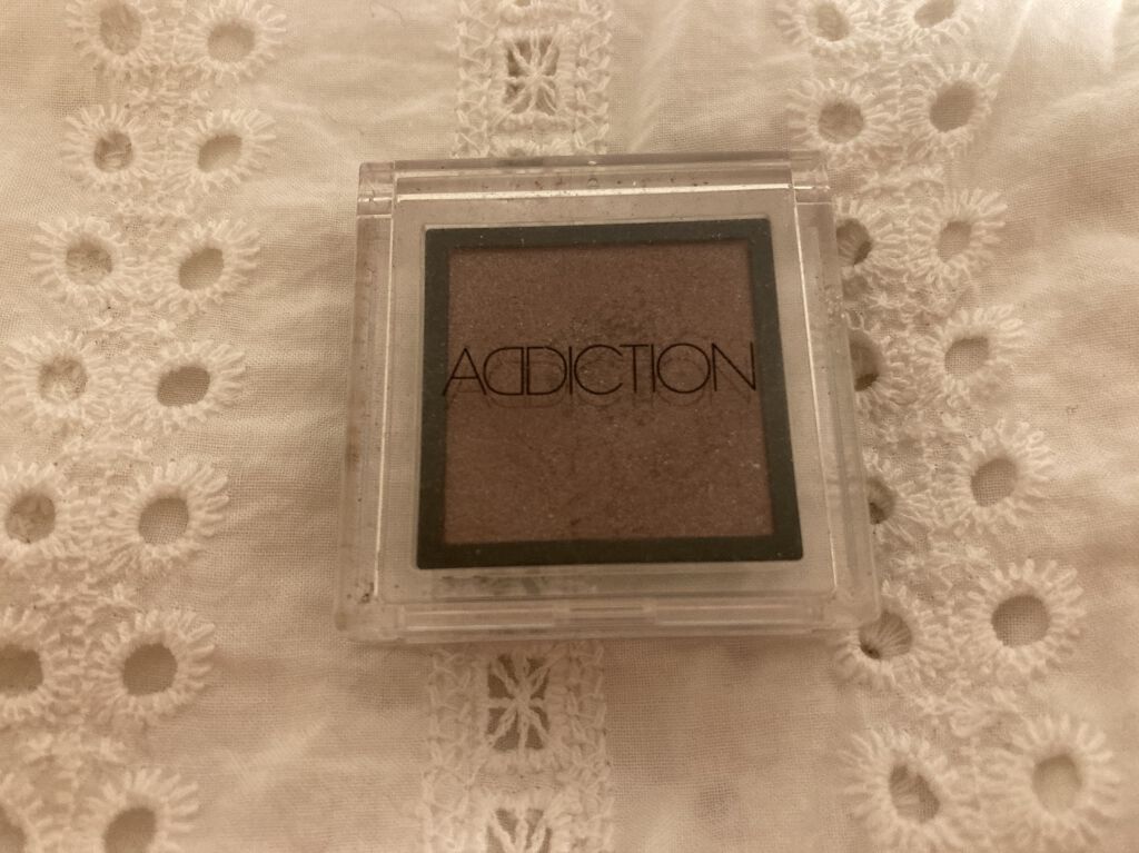 アディクション ザ アイシャドウ 02 Sugar Angel (P) /ADDICTION/単色アイシャドウを使ったクチコミ（1枚目）