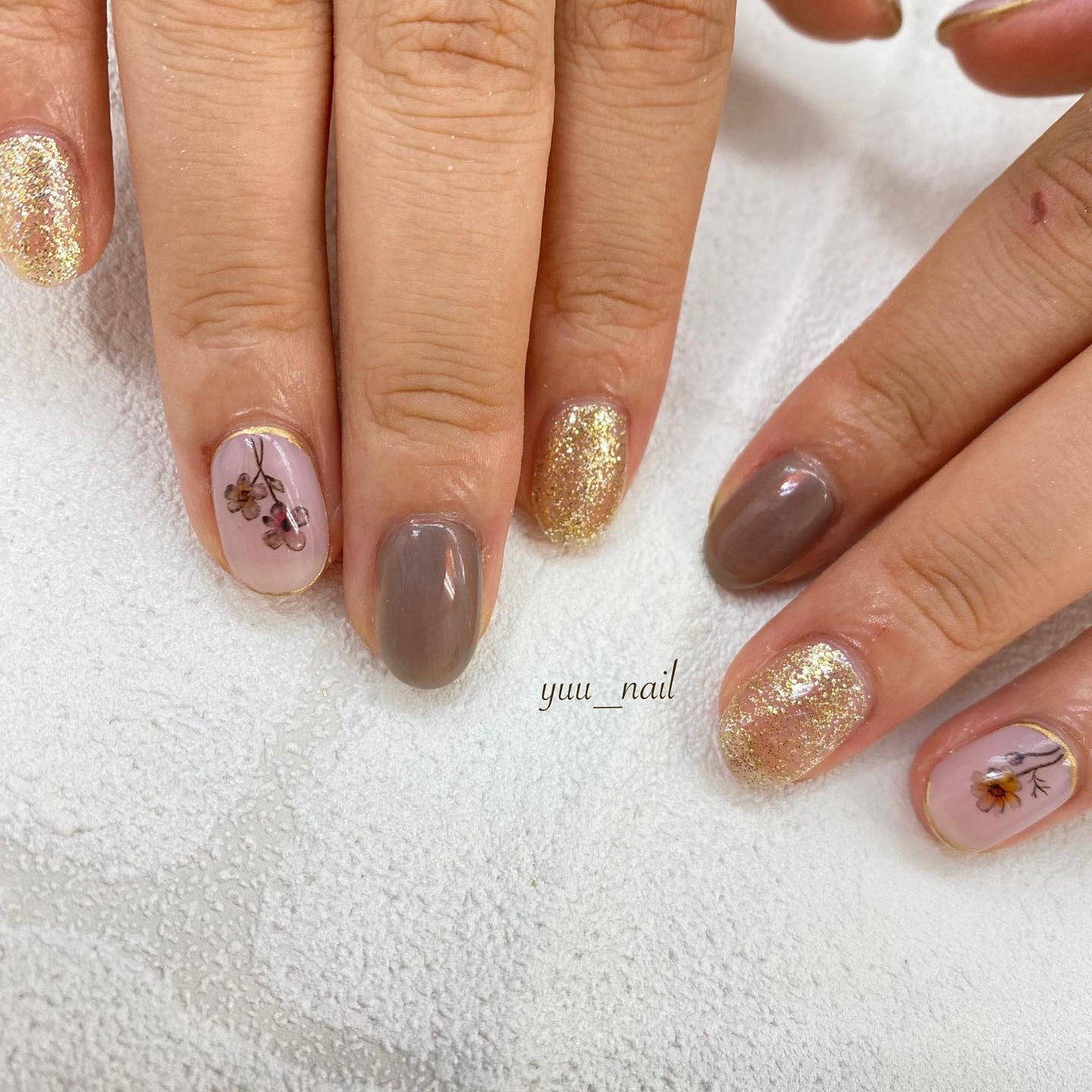 YUKA on LIPS 「にゅあんす🥀..#nail#nailist#ネイル#ネイリスト..」(1枚目)