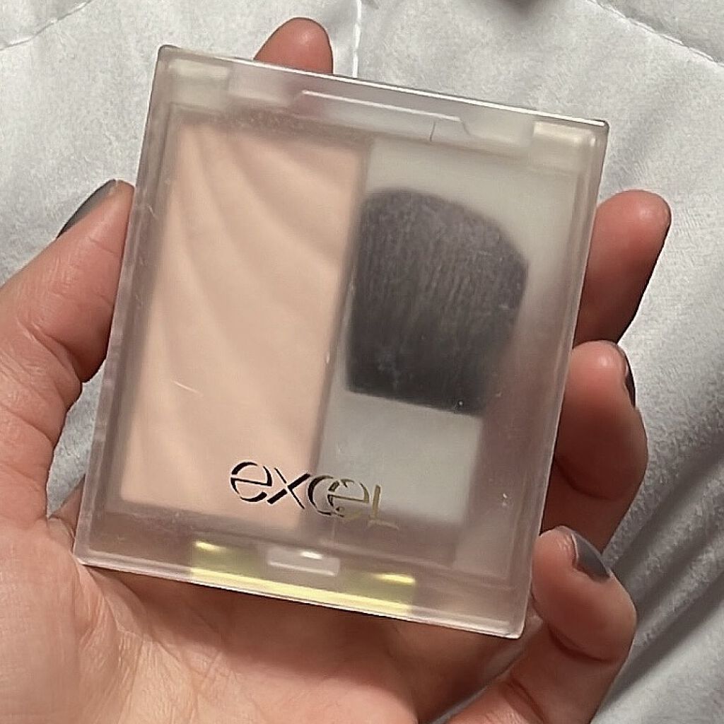 ドレープド シマーグロウ/excel/パウダーハイライトを使ったクチコミ（1枚目）