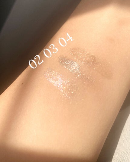 グリッターリキッドアイシャドウ/aZTK/リキッドアイシャドウを使ったクチコミ(3枚目)