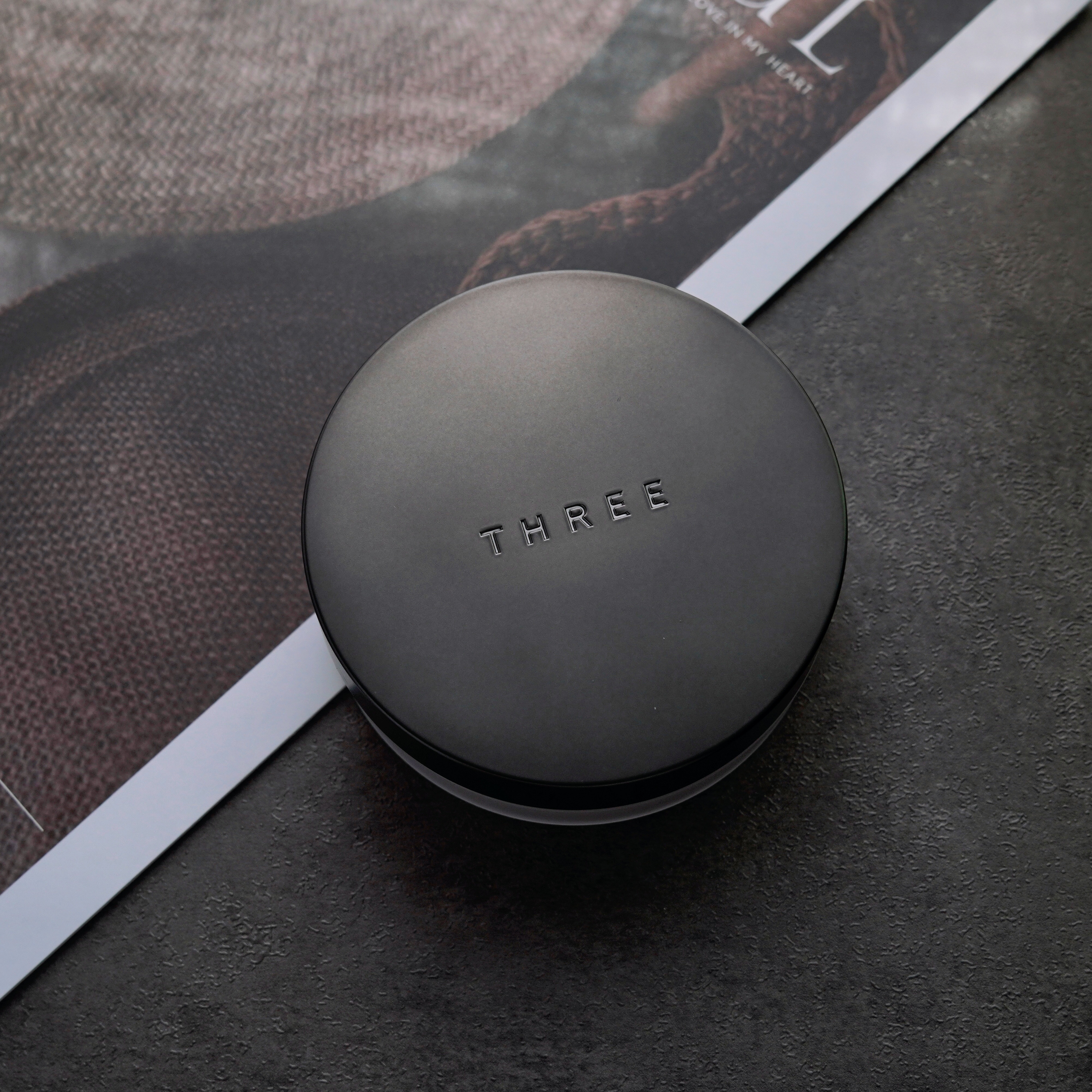 アドバンスドエシリアルスムースオペレーター ルースパウダー 02 グローマット/THREE/ルースパウダーを使ったクチコミ（1枚目）