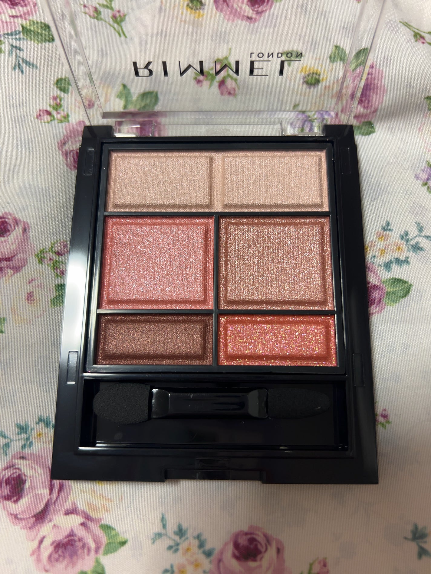 ワンダー スウィート アイシャドウ/リンメル ロンドン/アイシャドウパレットを使ったクチコミ(1枚目)