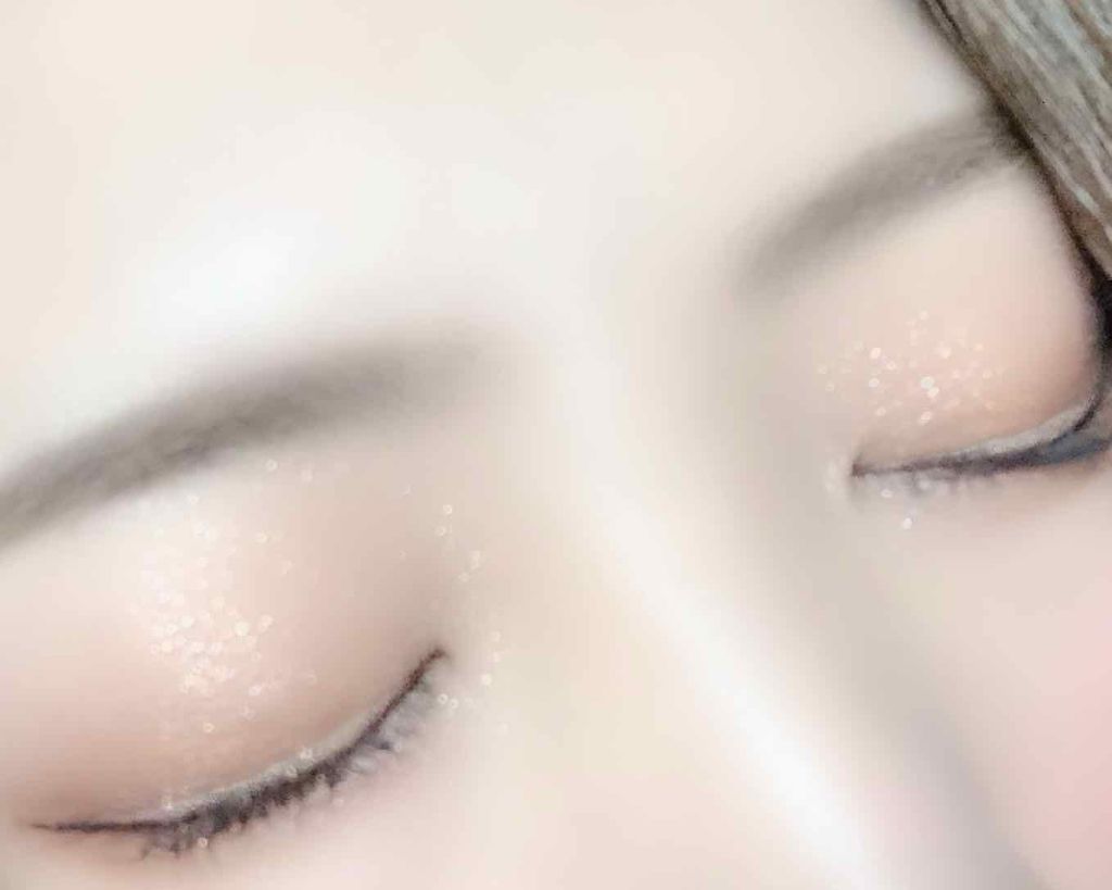 アクアレル アイズ/Elégance/リキッドアイシャドウを使ったクチコミ(1枚目)