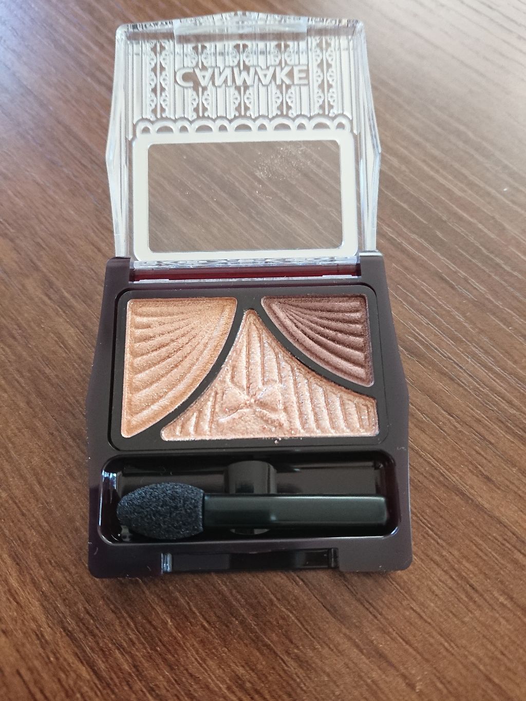 ジューシーピュアアイズ/キャンメイク/アイシャドウパレットを使ったクチコミ(1枚目)