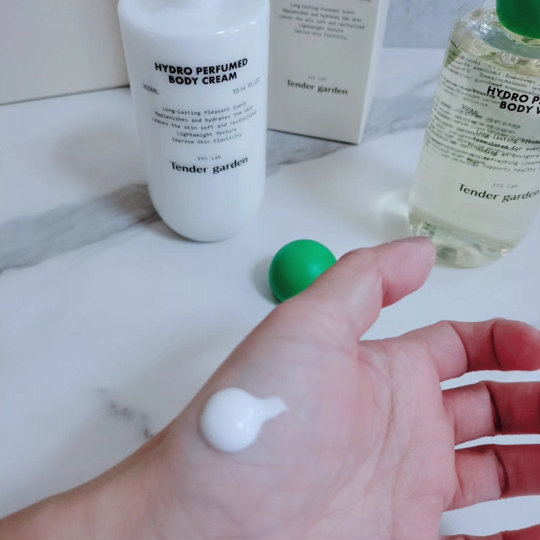 みぃ on LIPS 「かわいすぎる♡ボディウォッシュ&ボディクリーム@15bako様..」(8枚目)