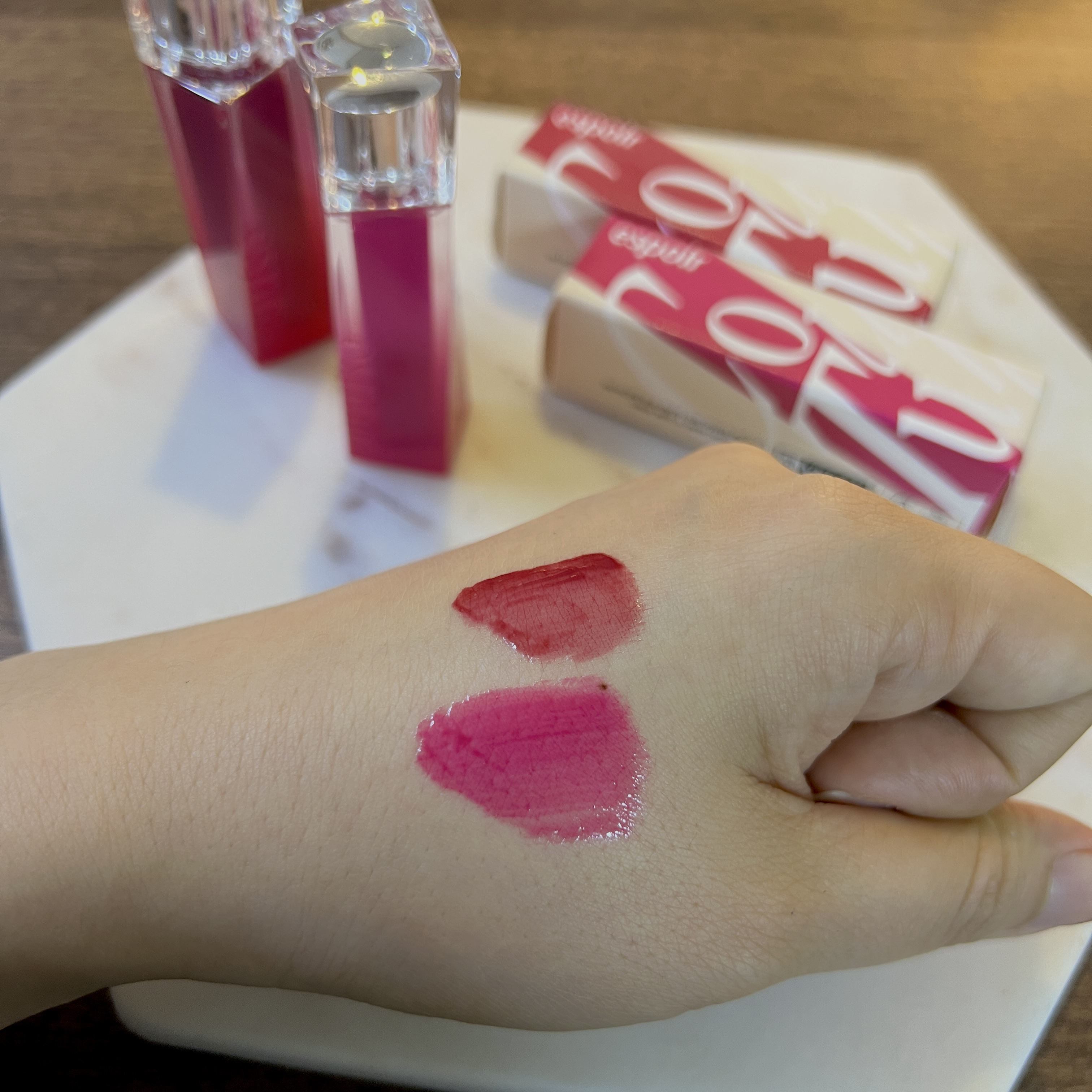 クチュールリップティントグレイズ オーキッド/espoir/リップティントを使ったクチコミ（2枚目）