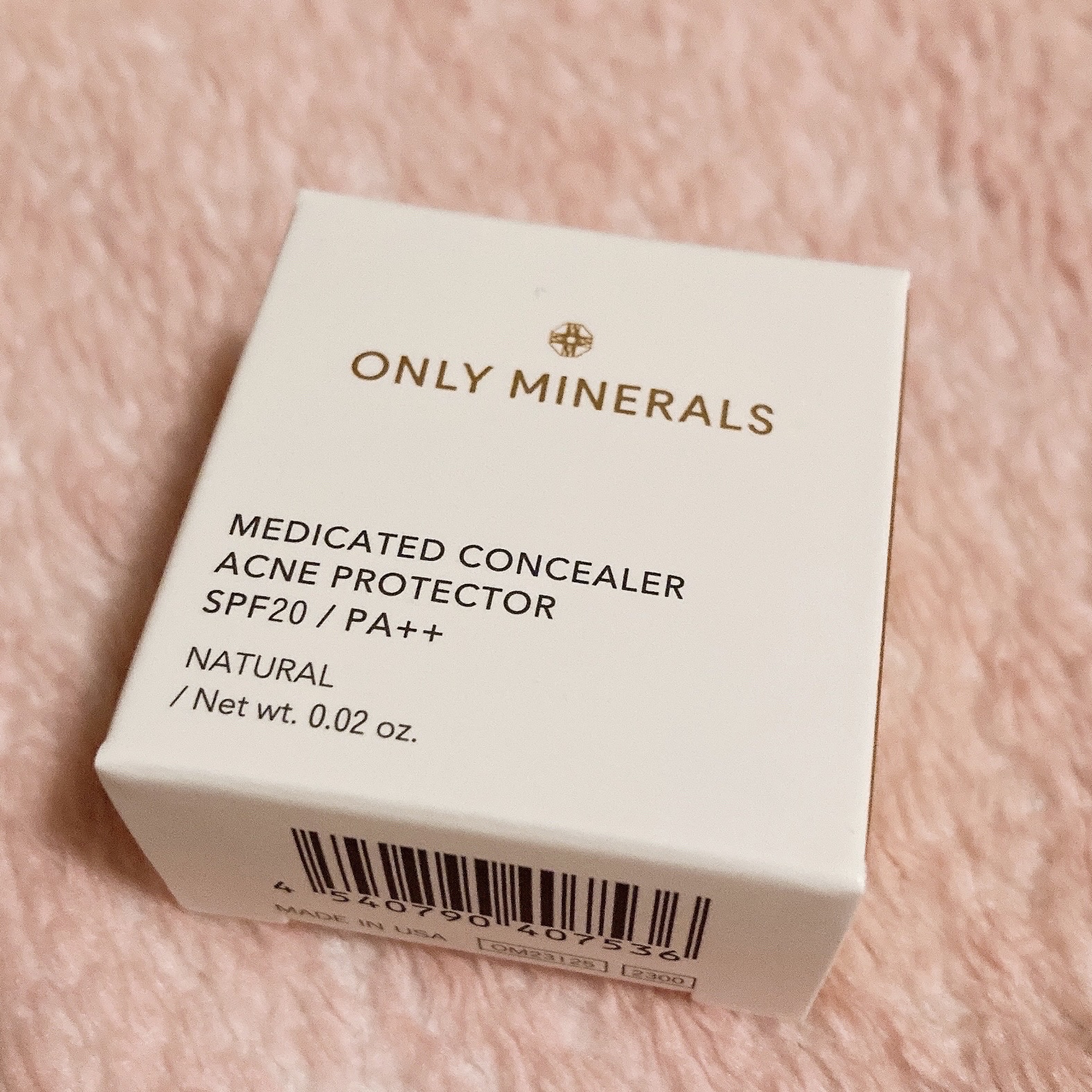 薬用コンシーラー アクネプロテクター/ONLY MINERALS/パウダーコンシーラーを使ったクチコミ（3枚目）