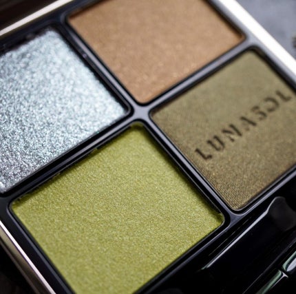 アイカラーレーション/LUNASOL/アイシャドウパレットを使ったクチコミ(7枚目)