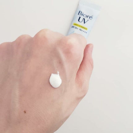 ビオレUV アクアリッチ ライトアップエッセンス/ビオレ/日焼け止めクリームを使ったクチコミ(2枚目)