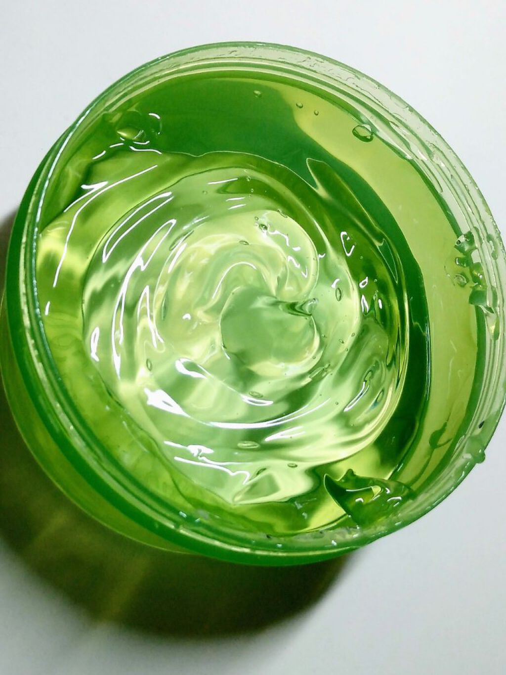 マイルド＆モイスチャーアロエジェル/ネイチャーリパブリック/ボディローションを使ったクチコミ（2枚目）