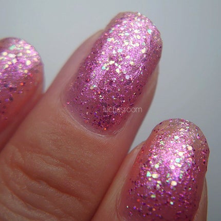 エレガンス ラズル エナメルラッカー/エレガンス ラズル /マニキュアを使ったクチコミ(3枚目)