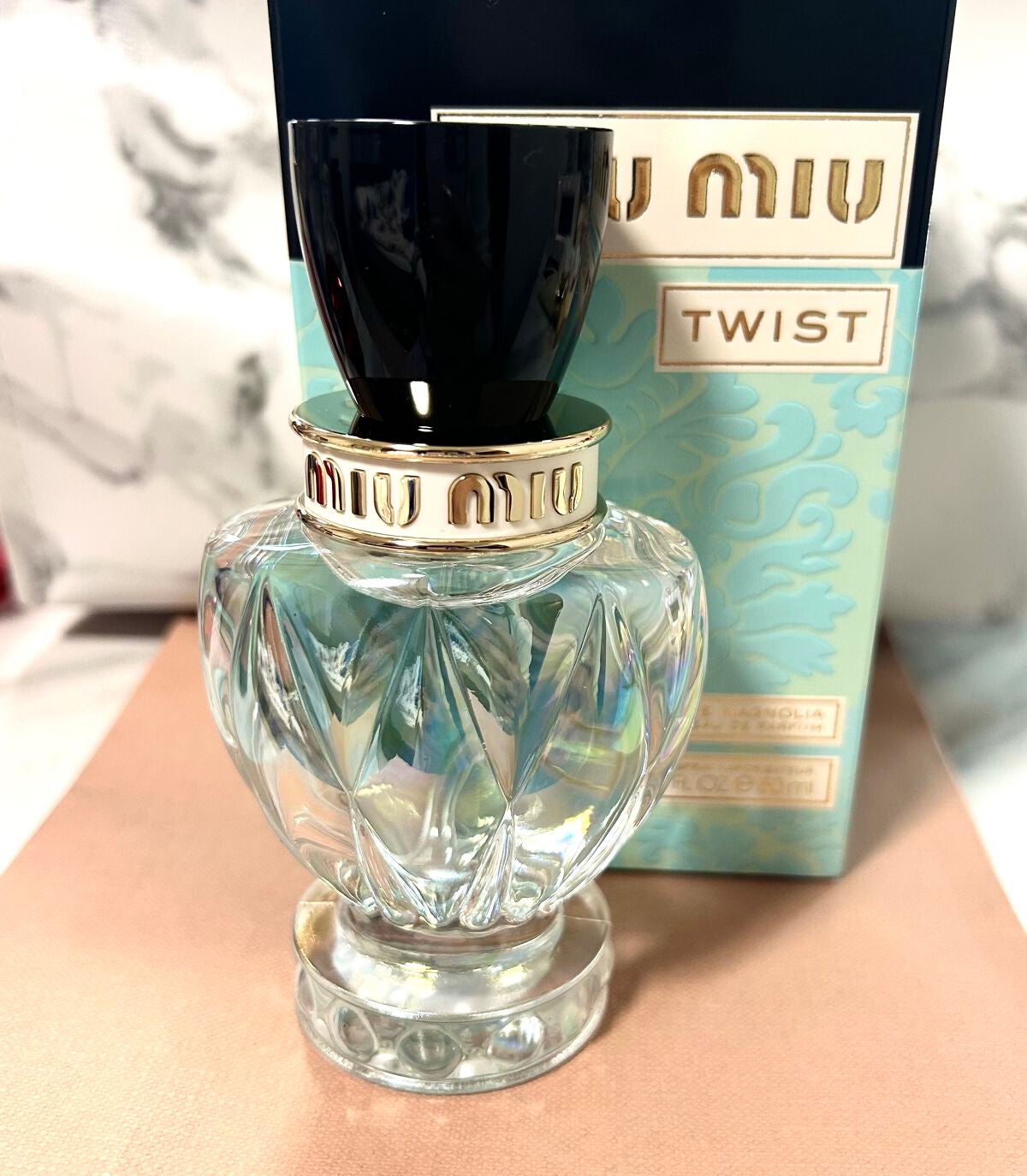 ミュウミュウ ツイスト オードマグノリア/miu miu/香水(レディース)を使ったクチコミ(2枚目)
