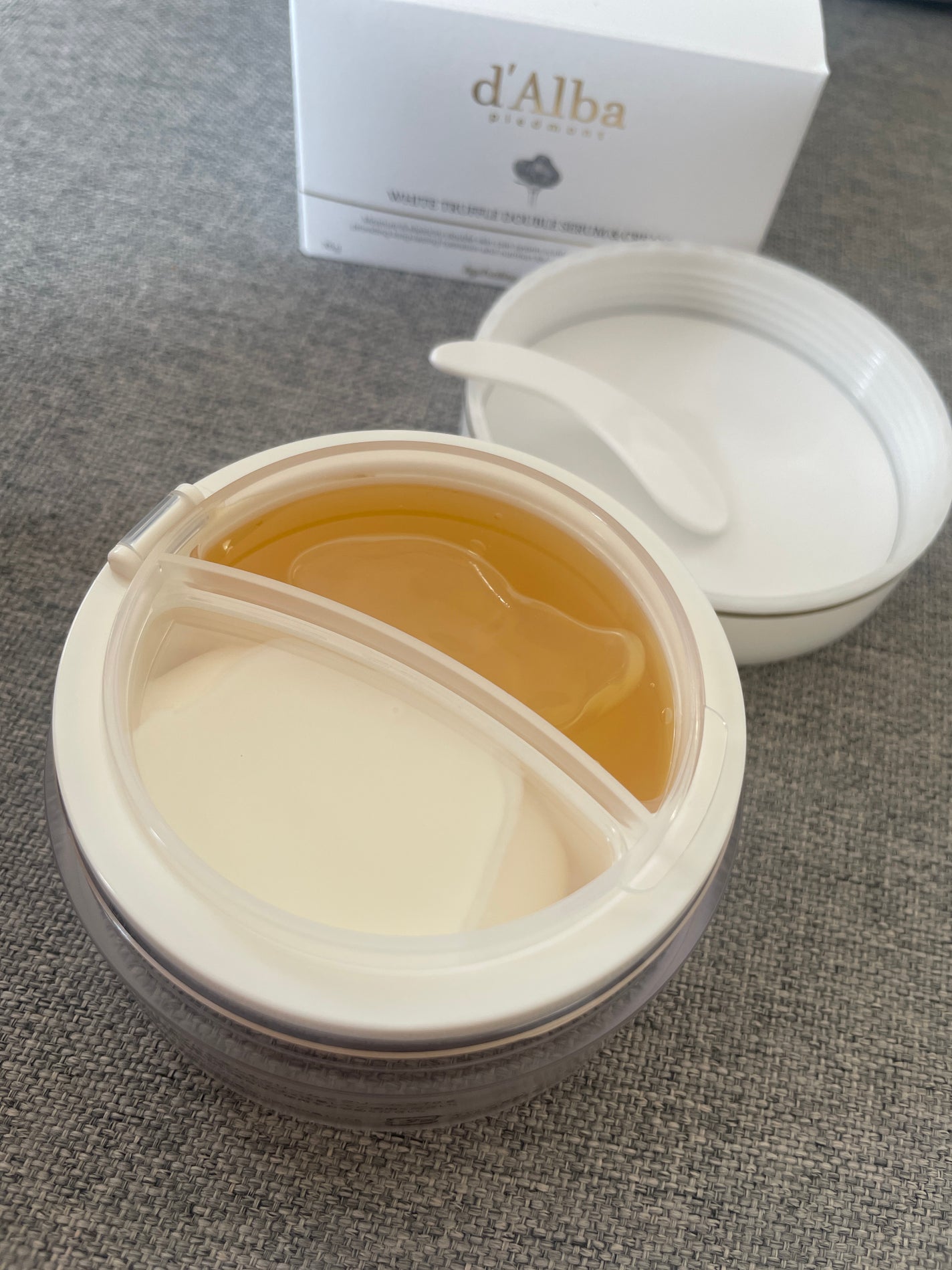 ホワイトトリュフダブルセラムアンドクリーム/ダルバ/フェイスクリームを使ったクチコミ(2枚目)