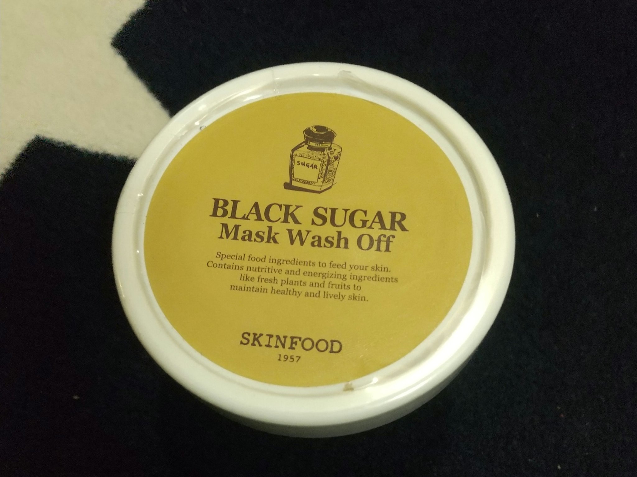 ブラックシュガーマスク ウォッシュオフ/SKINFOOD/洗い流すパック・マスクを使ったクチコミ（1枚目）