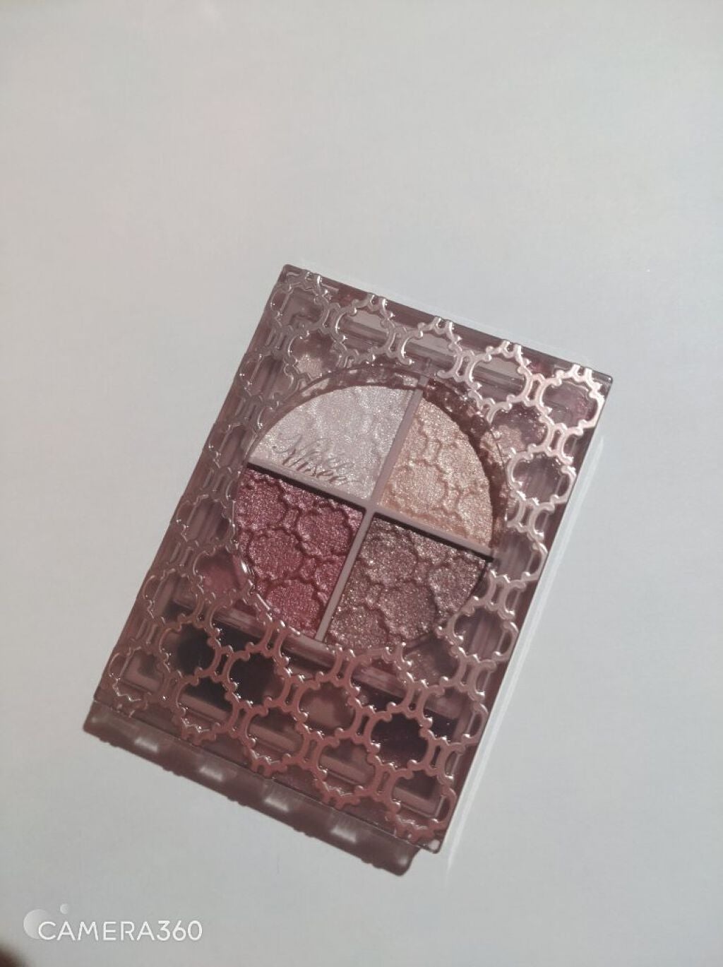 グロッシーリッチ アイズ N/Visée/アイシャドウパレットを使ったクチコミ(1枚目)