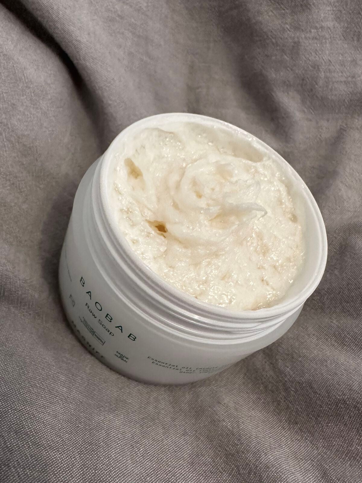 ロウソープ バオバブ/MAGNIFF/その他洗顔料を使ったクチコミ(2枚目)