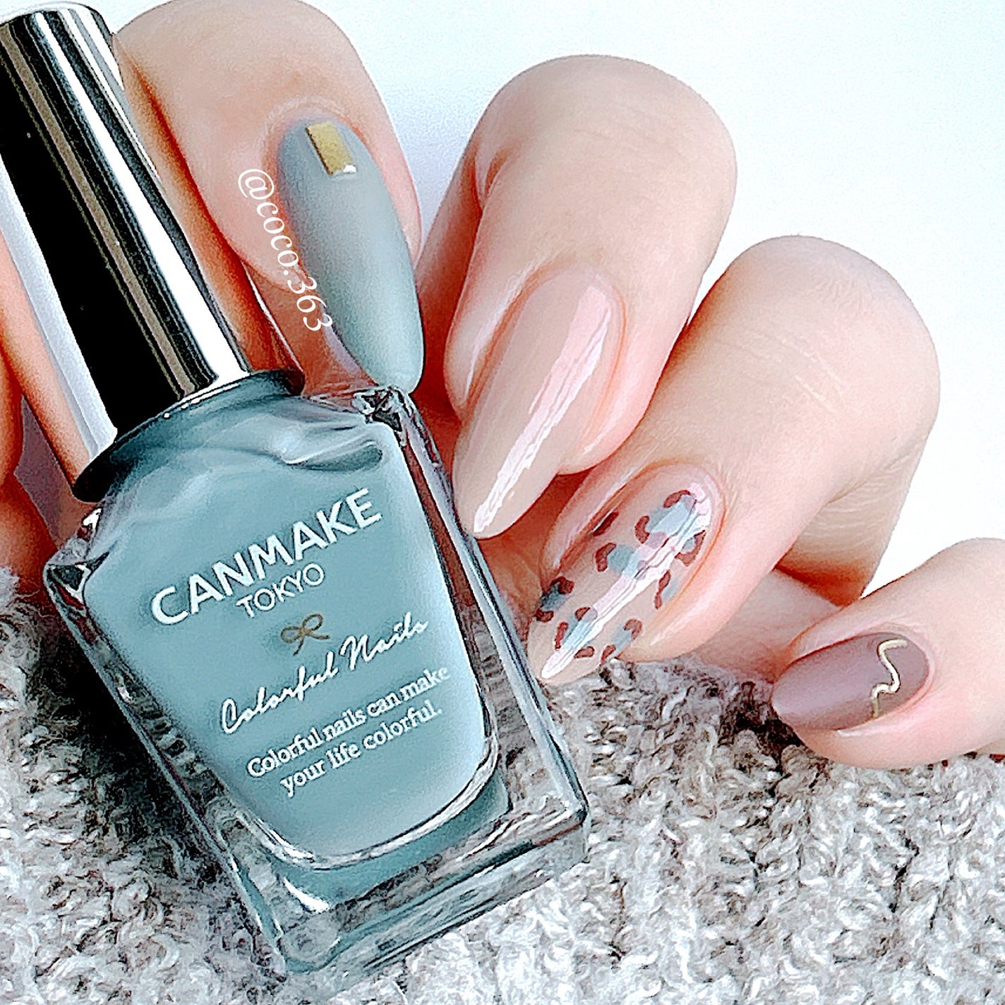 カラフルネイルズ/キャンメイク/マニキュアを使ったクチコミ(3枚目)