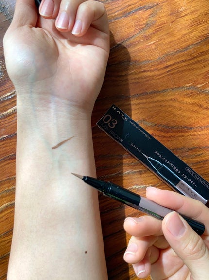 コンシャスライナーカラー/KATE/リキッドアイライナーを使ったクチコミ(2枚目)