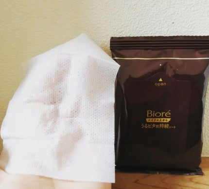 ビオレメイクの上からうるピタ肌持続シート/ビオレ/フェイスシートを使ったクチコミ(2枚目)