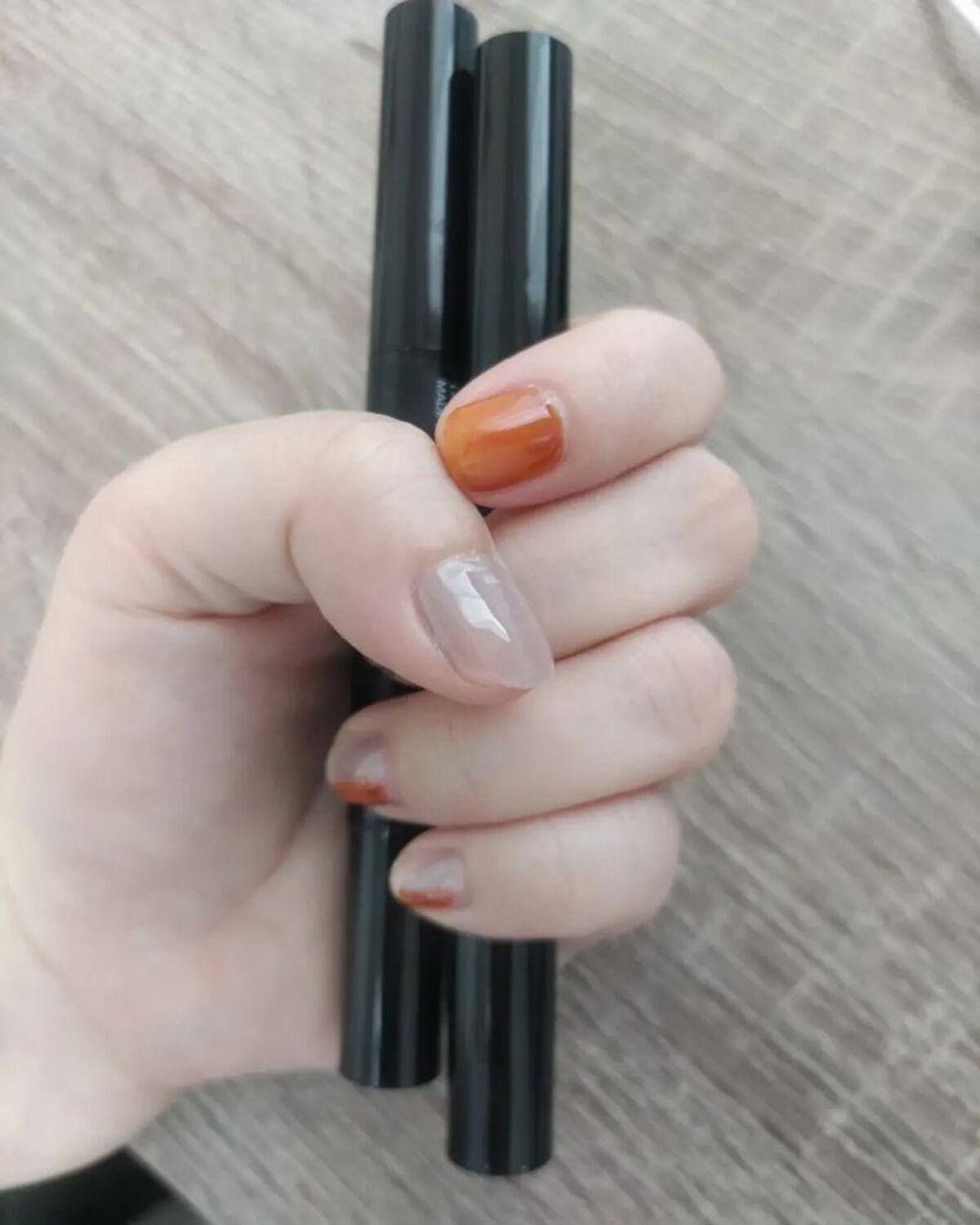 チャームスティックジェル #16 シルバー/OMD/オールインワンネイルを使ったクチコミ（1枚目）