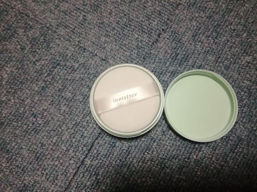 ノーセバム ミネラルパウダー/innisfree/ルースパウダーを使ったクチコミ(2枚目)