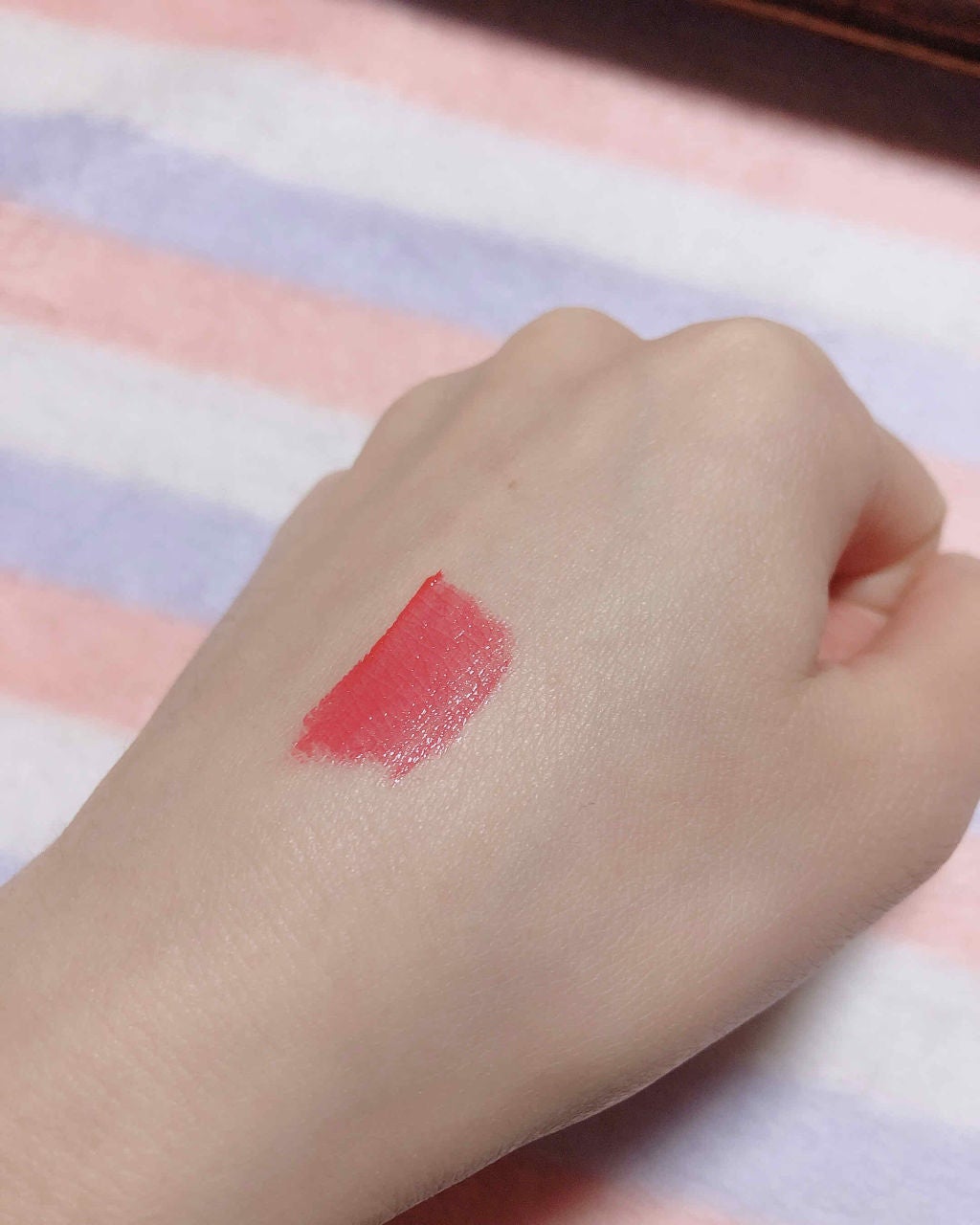 ハートウィンドウリップティントオイルタイプ/VAVI MELLO/リップグロスを使ったクチコミ(4枚目)