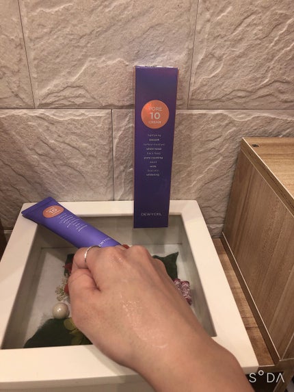 ポアーテンクリーム/DEWYCEL/化粧下地を使ったクチコミ(3枚目)