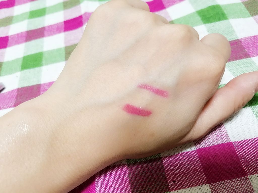 Wルージュ ティント&マット/コフレドール/リップティントを使ったクチコミ（2枚目）