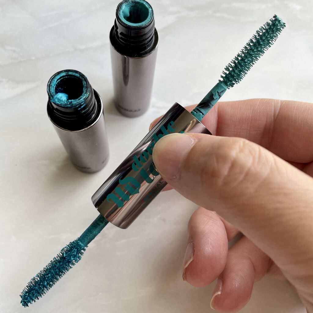 スペシャル エフェクト カラード マスカラ/アーバンディケイ/マスカラを使ったクチコミ（2枚目）