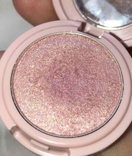 エアリータッチ ステラート/クラブ/ジェル・クリームアイシャドウを使ったクチコミ(4枚目)