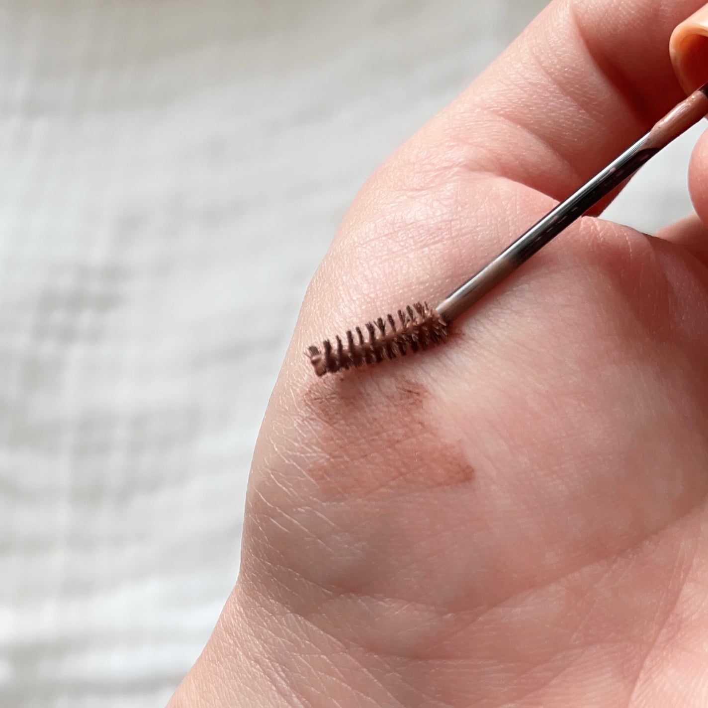 ラブ・ライナー シグネチャーフィットマスカラ MMC2<アイブロウ>/ラブ・ライナー/眉マスカラを使ったクチコミ(3枚目)