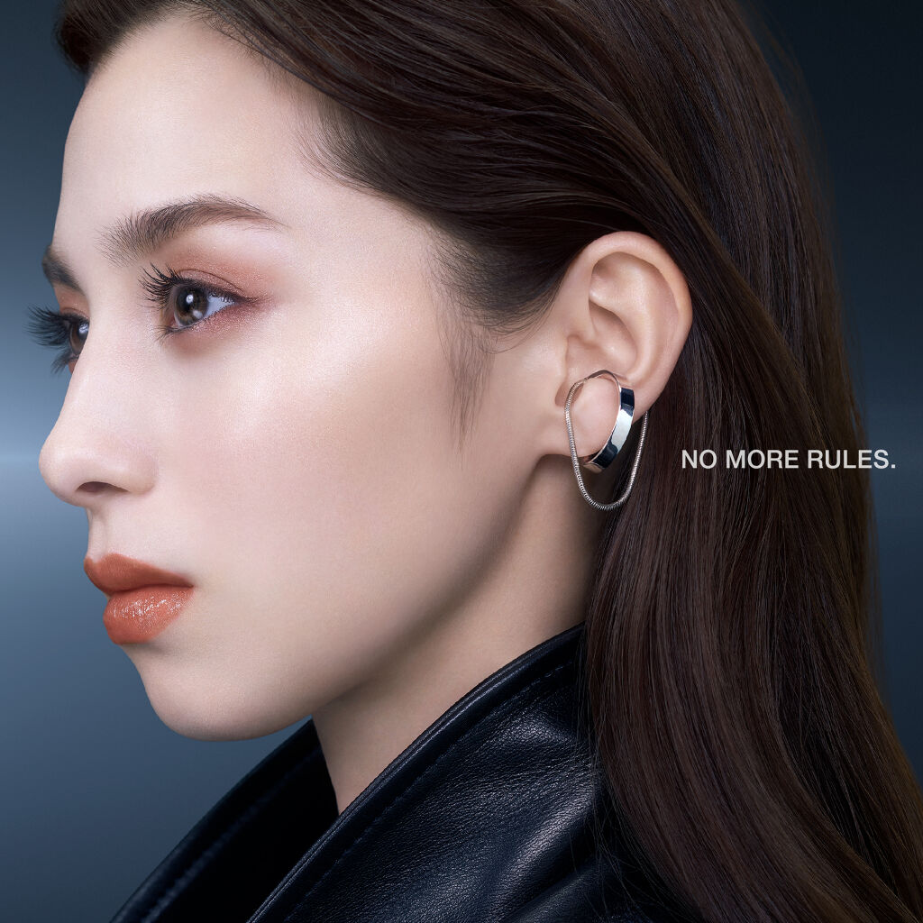 リアルカバーリキッド（ライトグロウ）/KATE/リキッドファンデーションを使ったクチコミ（2枚目）