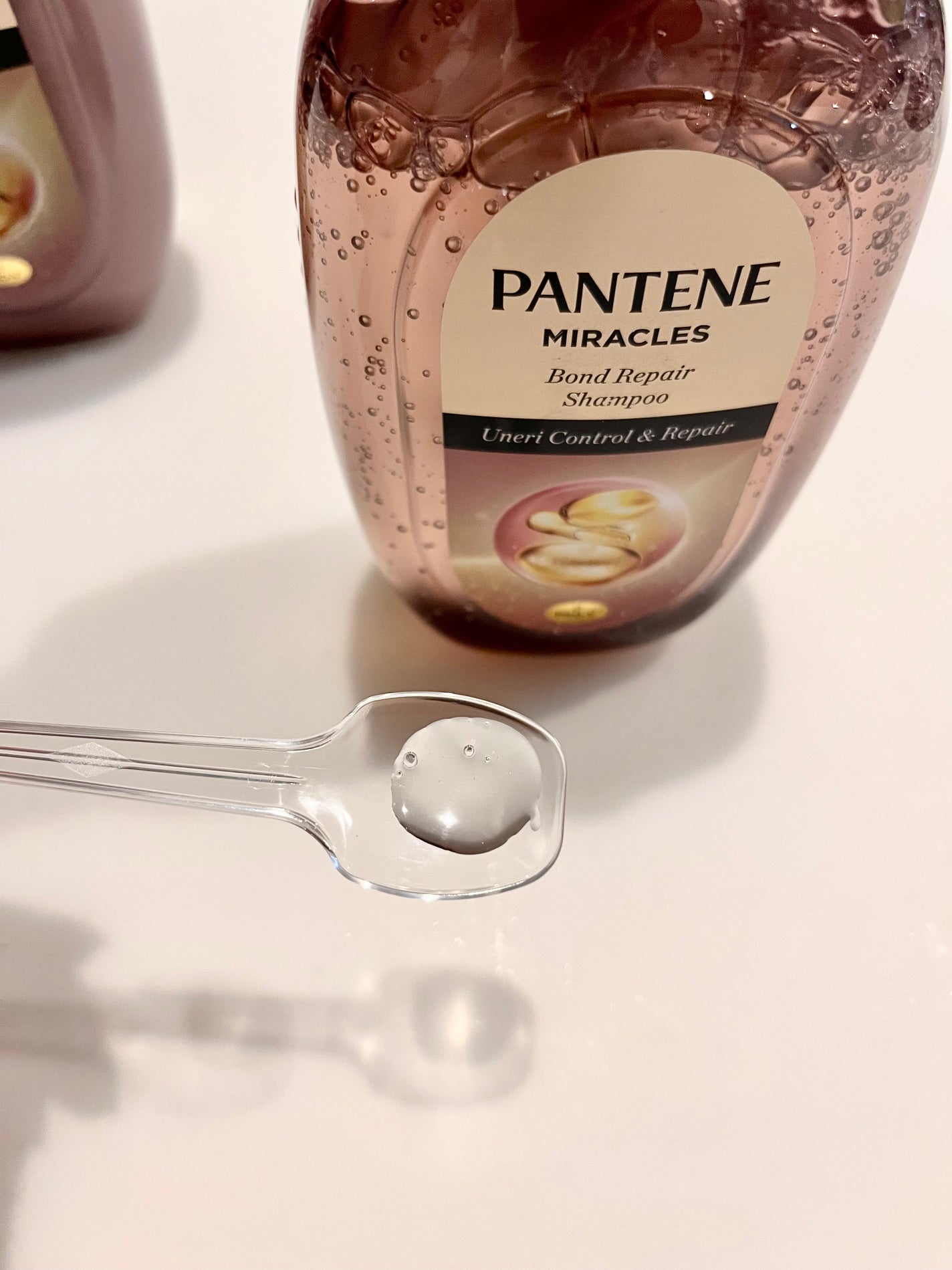 ミラクルズ うねりコントロール&リペア ボンドリペア シャンプー/トリートメント/パンテーン/市販シャンプーを使ったクチコミ(2枚目)