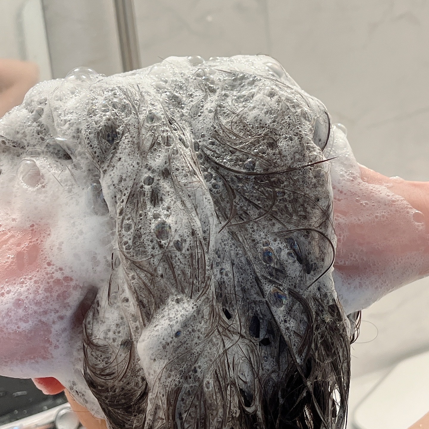 パフュームドヘアシャンプー White Floral Musk/BANANAL/市販シャンプーを使ったクチコミ（3枚目）