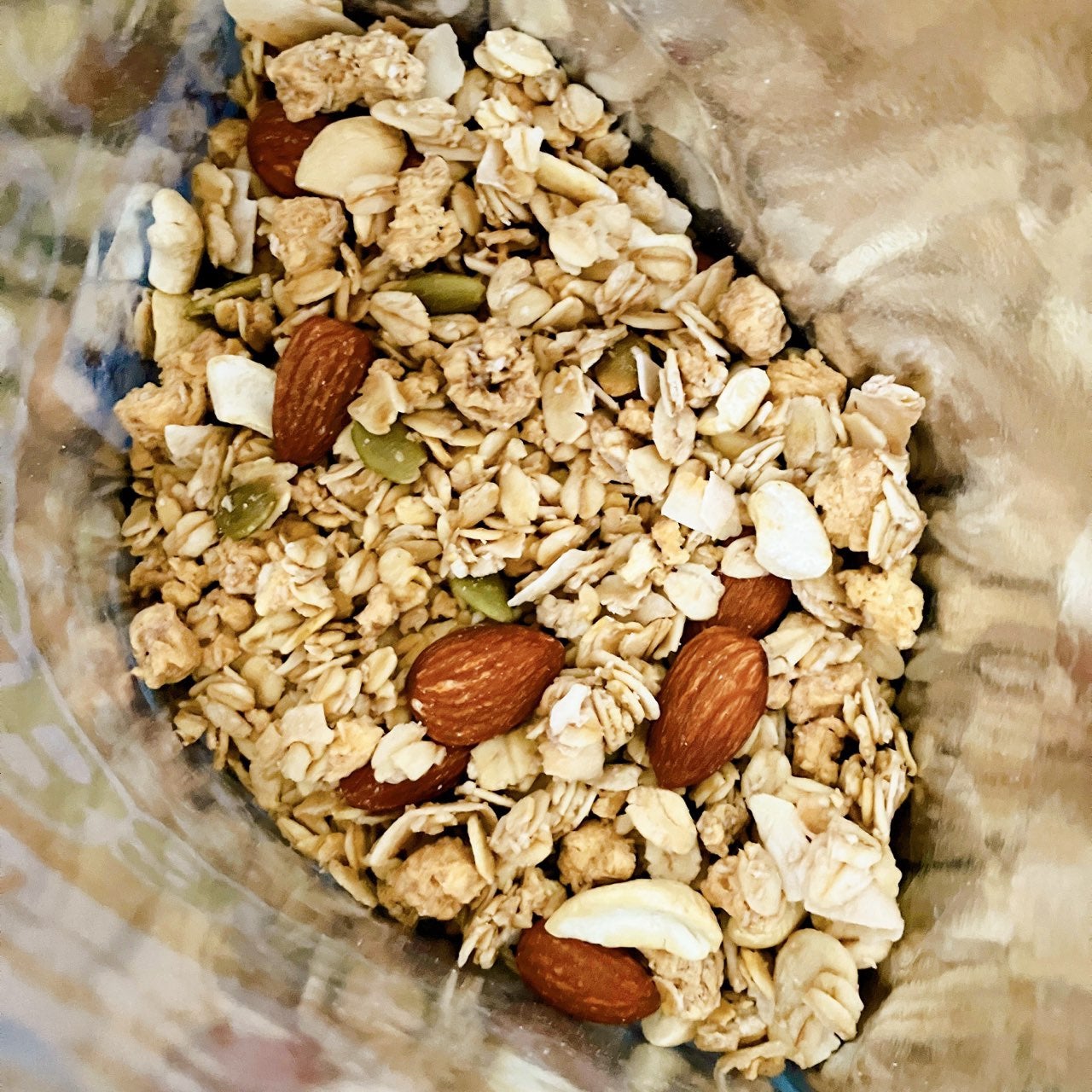 ごろグラPlant Based3種のナッツとオーツ麦/日清シスコ/グラノーラを使ったクチコミ(2枚目)