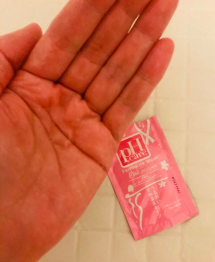 pHcare フェミニンウォッシュ パッショネイトブルーム(旧)/pHcare(ピー・エイチ・ケア)/ボディソープを使ったクチコミ(3枚目)