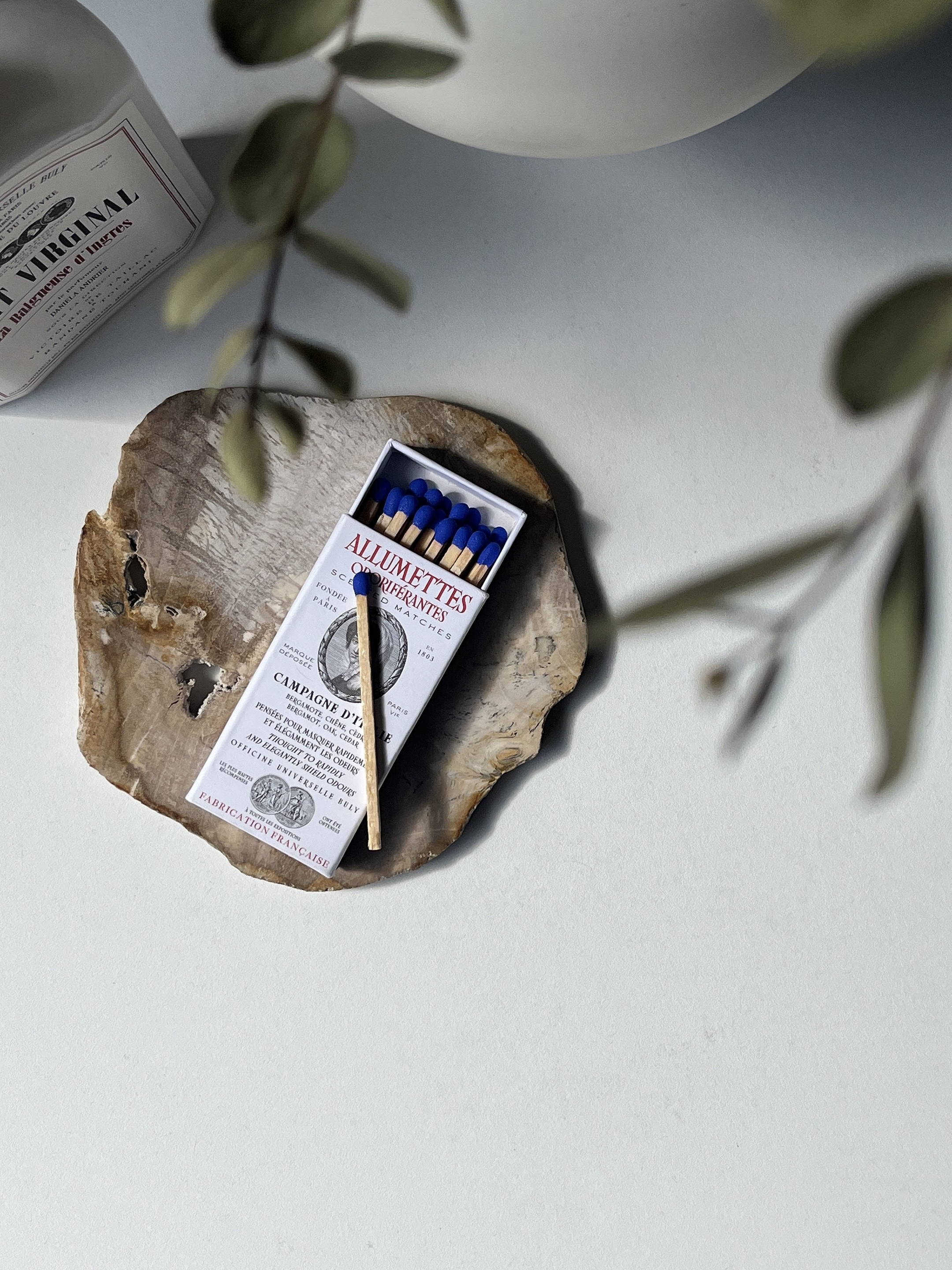 BULY ビュリー　キャンドル　カンパーニュ・ディタリー ブジー・パルフュメ / カンパーニュ・ディタリー - フレグランス