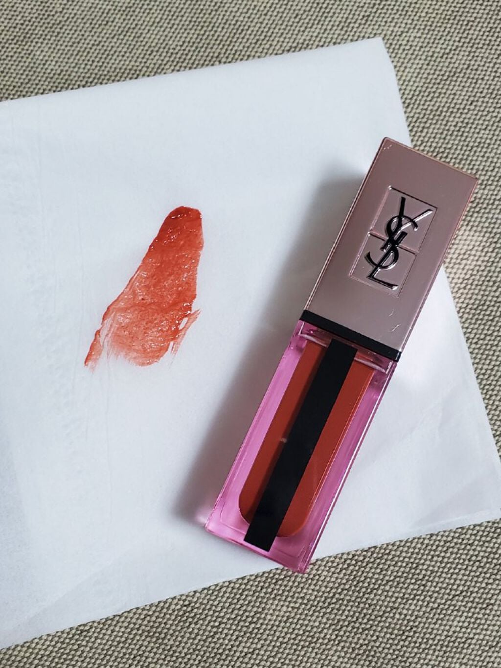 ルージュ ピュールクチュール ヴェルニ ウォーターグロウ/YVES SAINT LAURENT BEAUTE/口紅を使ったクチコミ(4枚目)