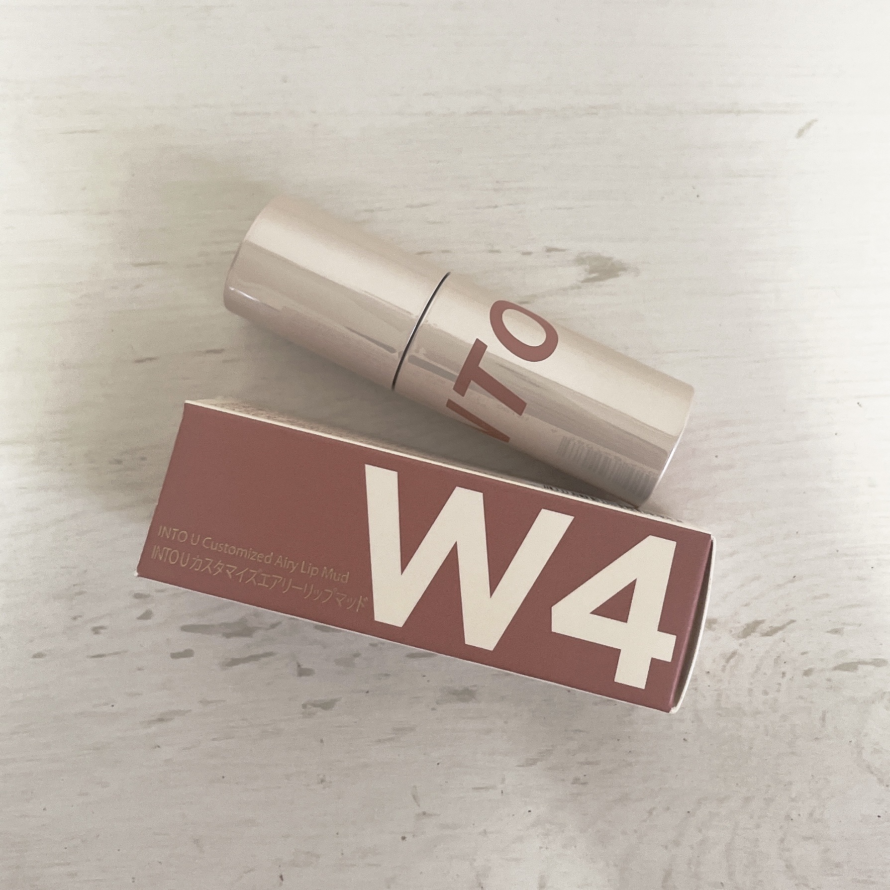 カスタマイズエアリーリップマッド/INTO U/口紅を使ったクチコミ（1枚目）