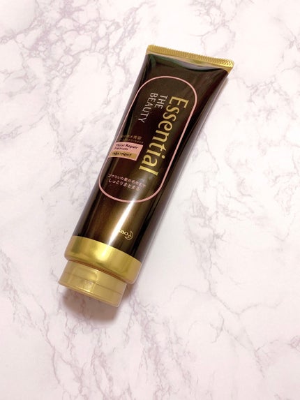 THE BEAUTY 髪のキメ美容プレミアムトリートメント<モイストリペアプレミアム>/エッセンシャル/洗い流すヘアトリートメントを使ったクチコミ(1枚目)