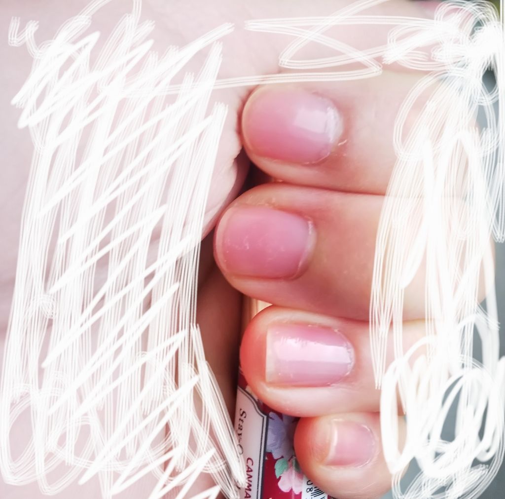 ネイルファンデーション/パラドゥ/マニキュアを使ったクチコミ(3枚目)