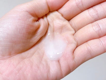 インテンシブ ヴィタミルク パサついてまとまらない髪用/パンテーン/ヘアミルクを使ったクチコミ(3枚目)