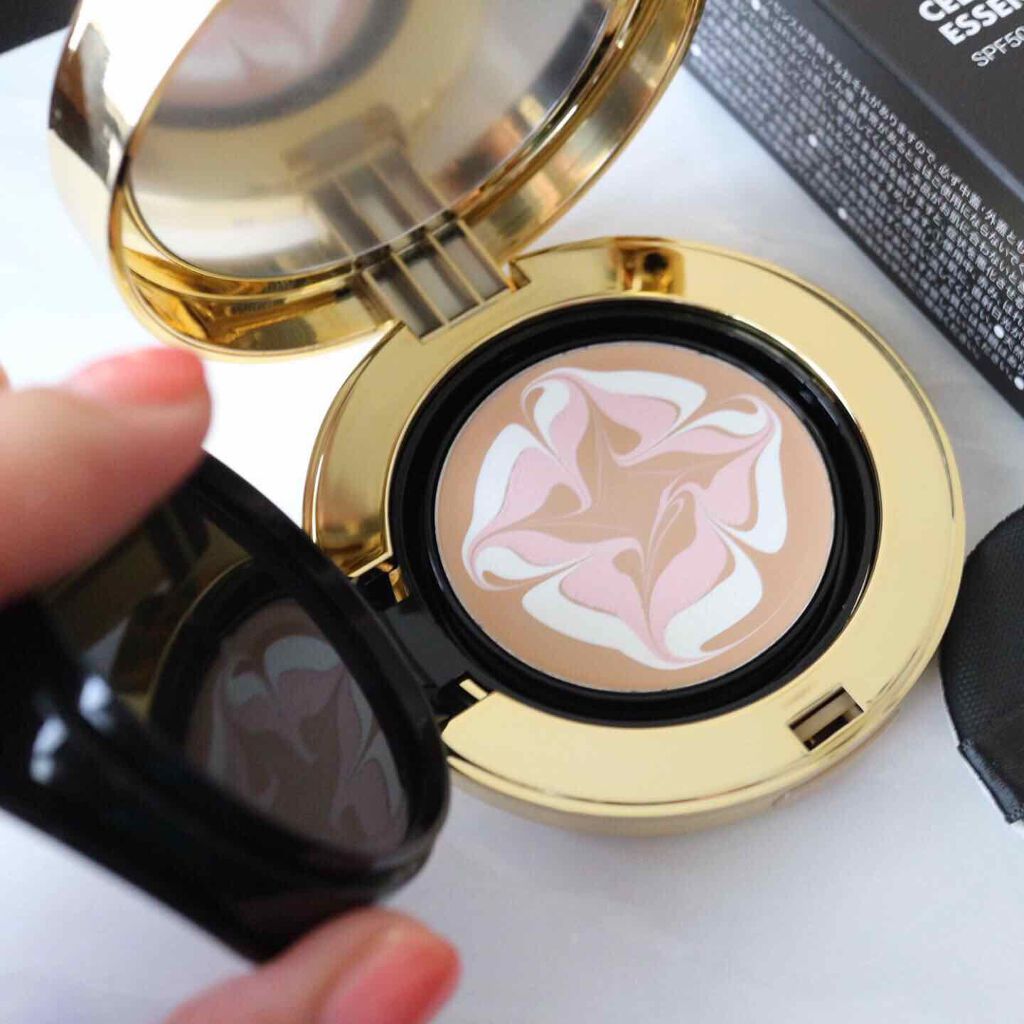 オールインワンUVファンデーション セレビューティーエッセンスパクト/エーエフシー/クリーム・エマルジョンファンデーションを使ったクチコミ(3枚目)