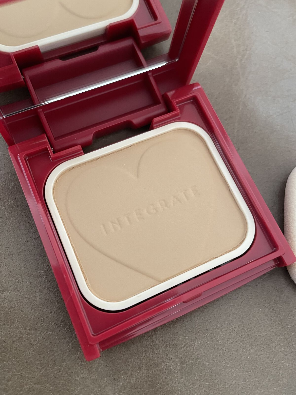 プロフィニッシュファンデーション コンパクトケース Ｒ/インテグレート/パウダーファンデーションを使ったクチコミ（3枚目）