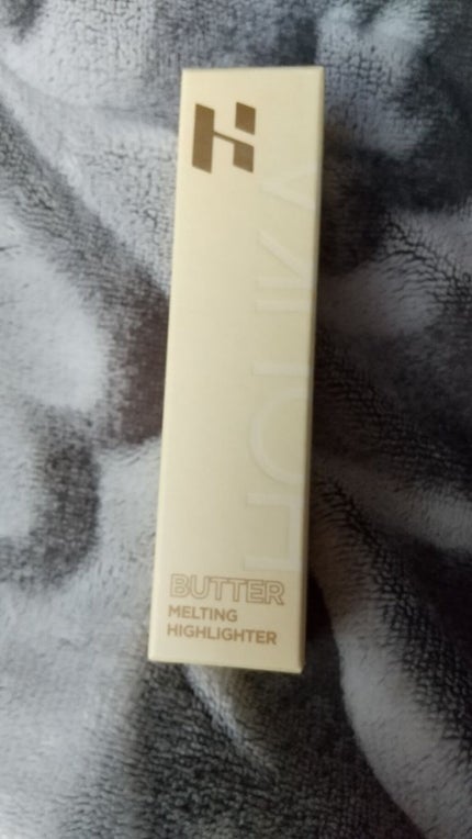 HOLIKA HOLIKA バター メルティング ハイライターのクチコミ「【使った商品】バターメルティングハイライター
【ツヤorマット】つやっつや
【良いところ】ツヤ.....」(1枚目)