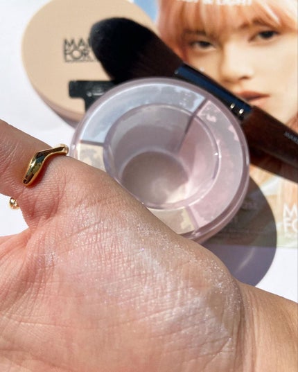 HDスキン ツイストライト/MAKE UP FOR EVER/ルースパウダーを使ったクチコミ(4枚目)