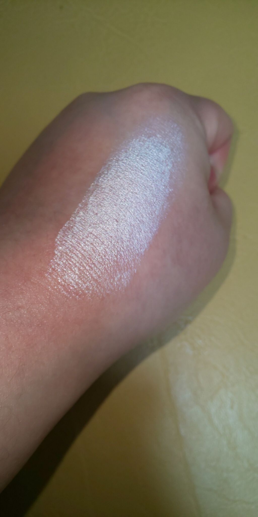UR GLAM ハイライタースティック/U R GLAM/スティックハイライトを使ったクチコミ(3枚目)