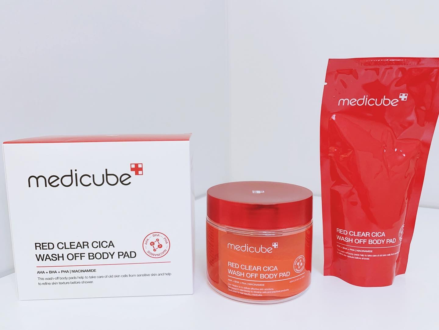 レッドシカ洗い流すボディパッド/MEDICUBE/ボディシートを使ったクチコミ（1枚目）