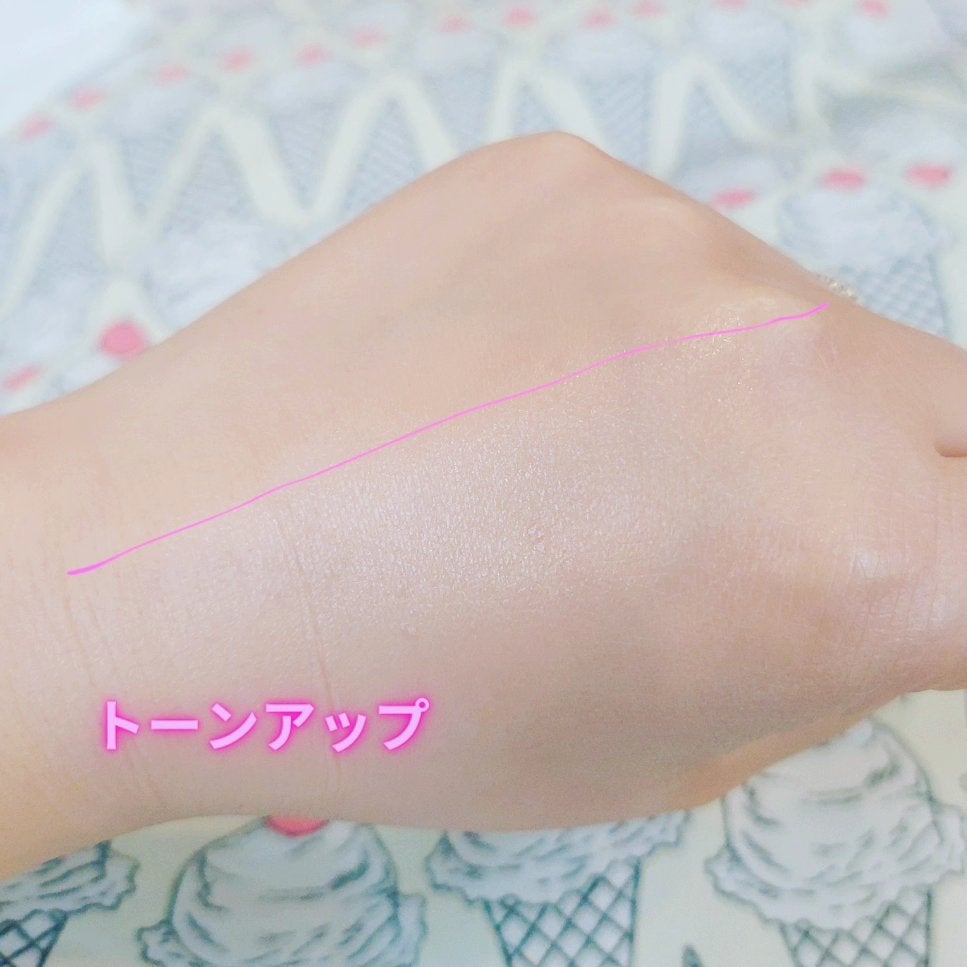 スリムフィットトーンアップサンクッション/Dear.A/日焼け止めローションを使ったクチコミ(4枚目)